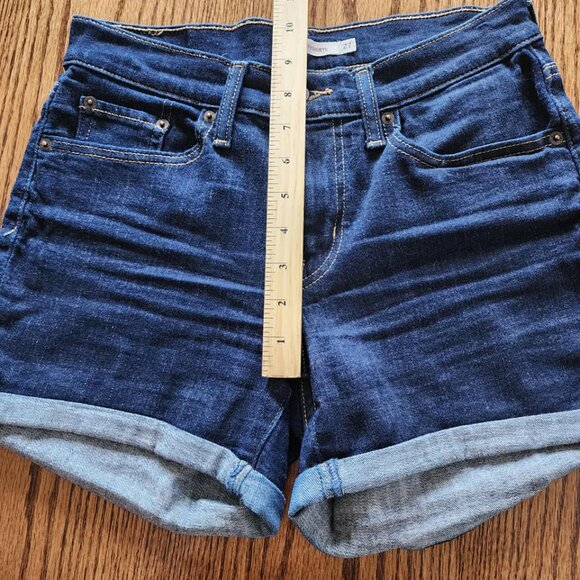 Levi's Dark Blue Mid Length Midi Jean Shorts Size 27 Cuffed Mid Rise - Picture 8 of 9